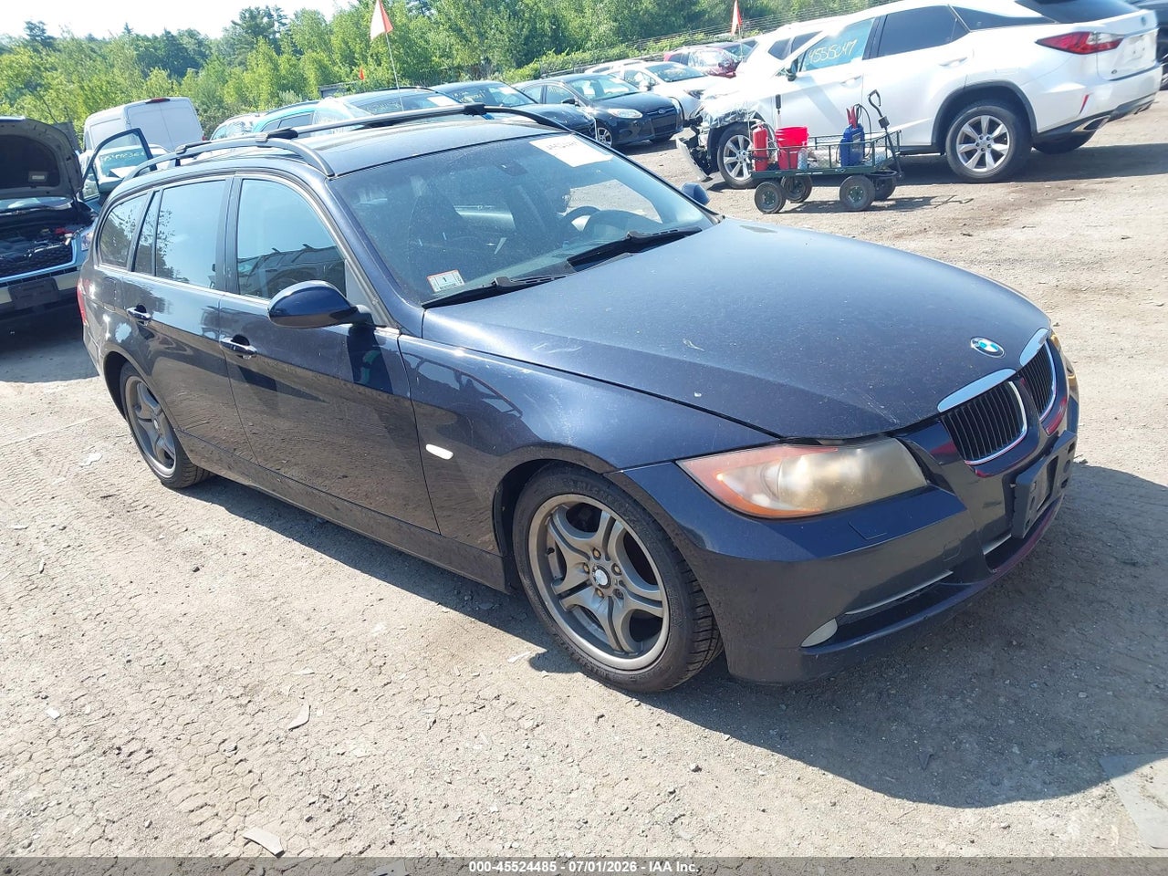 WBAVT73538F****** · 2008 BMW 328XI