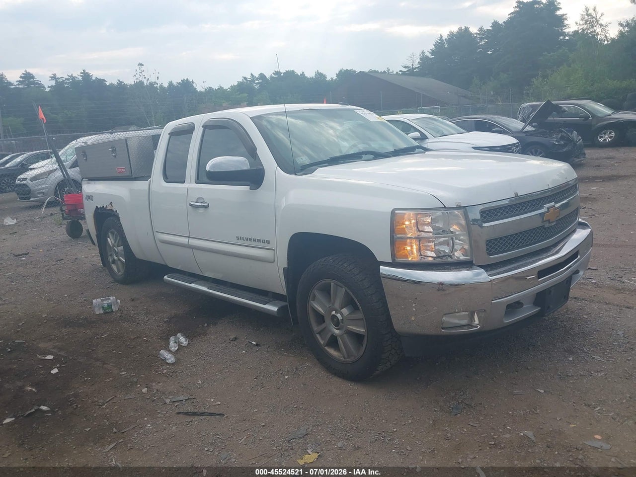 1GCRKSE72DZ****** · 2013 CHEVROLET SILVERADO 1500 LT