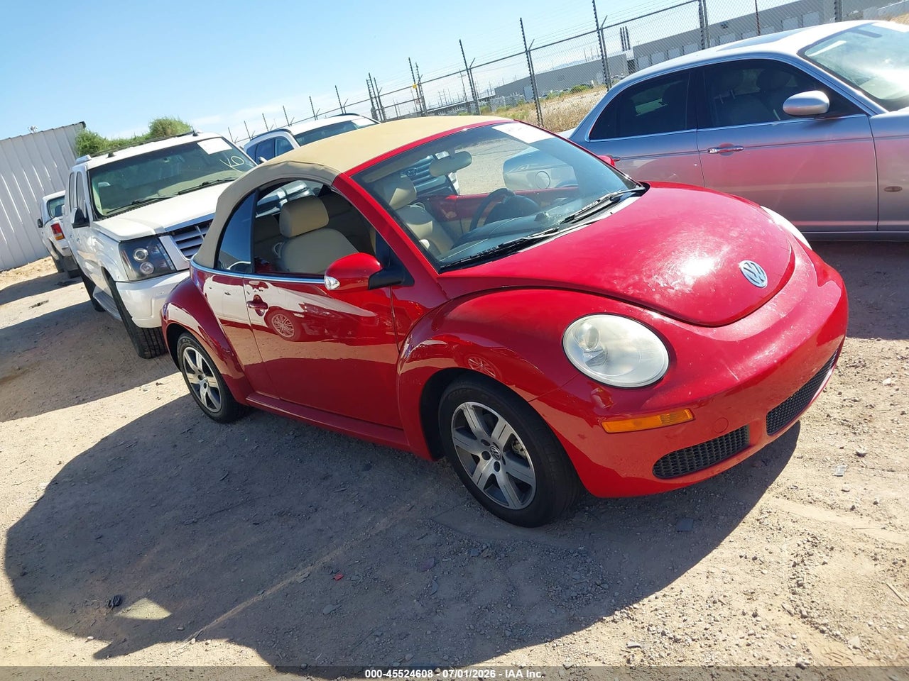 3VWRF31Y26M****** · 2006 VOLKSWAGEN NEW BEETLE 2.5