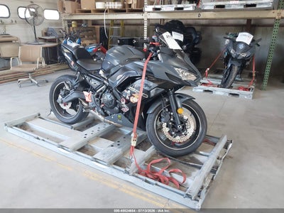 2024 KAWASAKI EX650 P