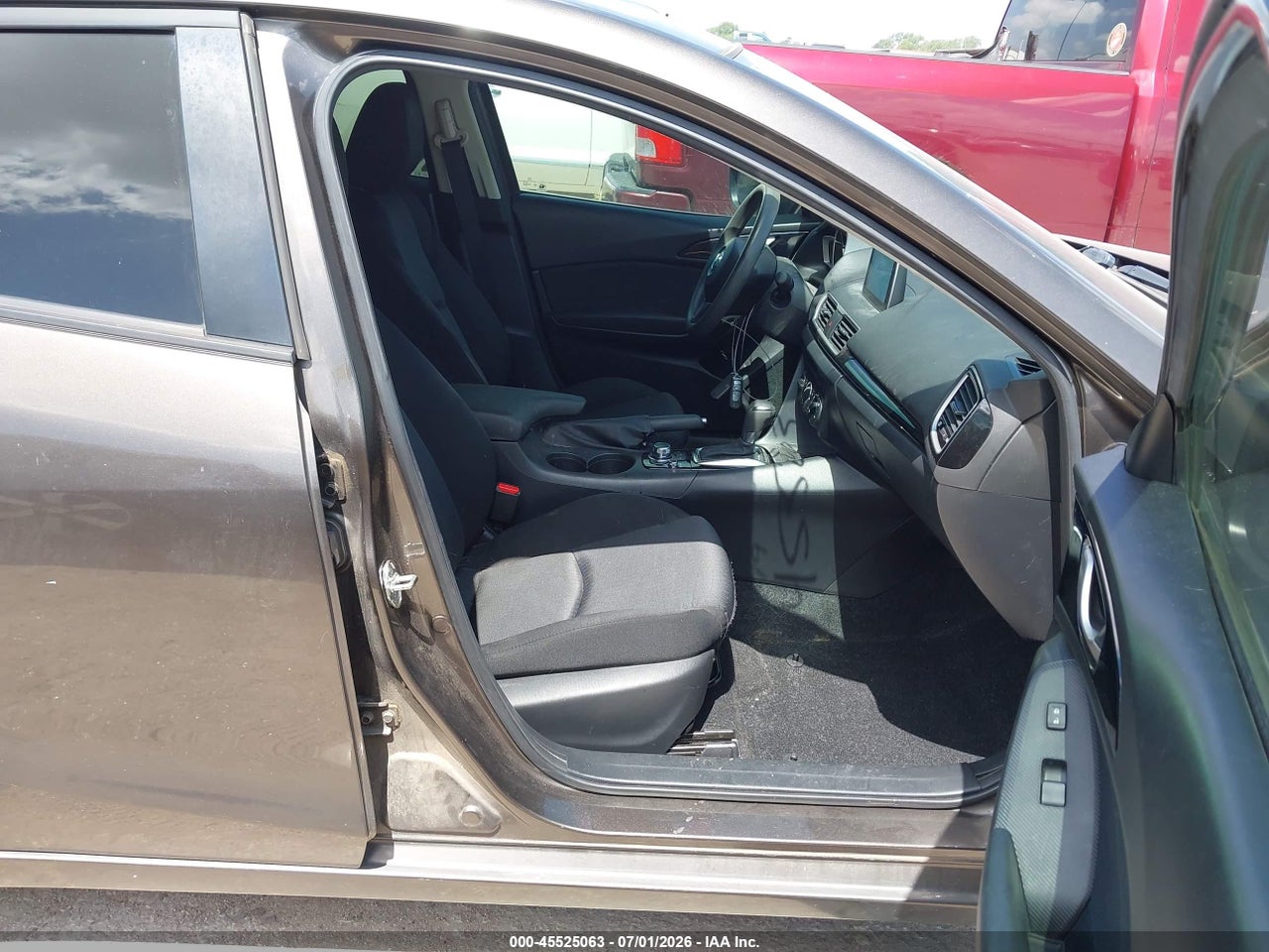 2016 MAZDA MAZDA3 I SPORT · 5/11