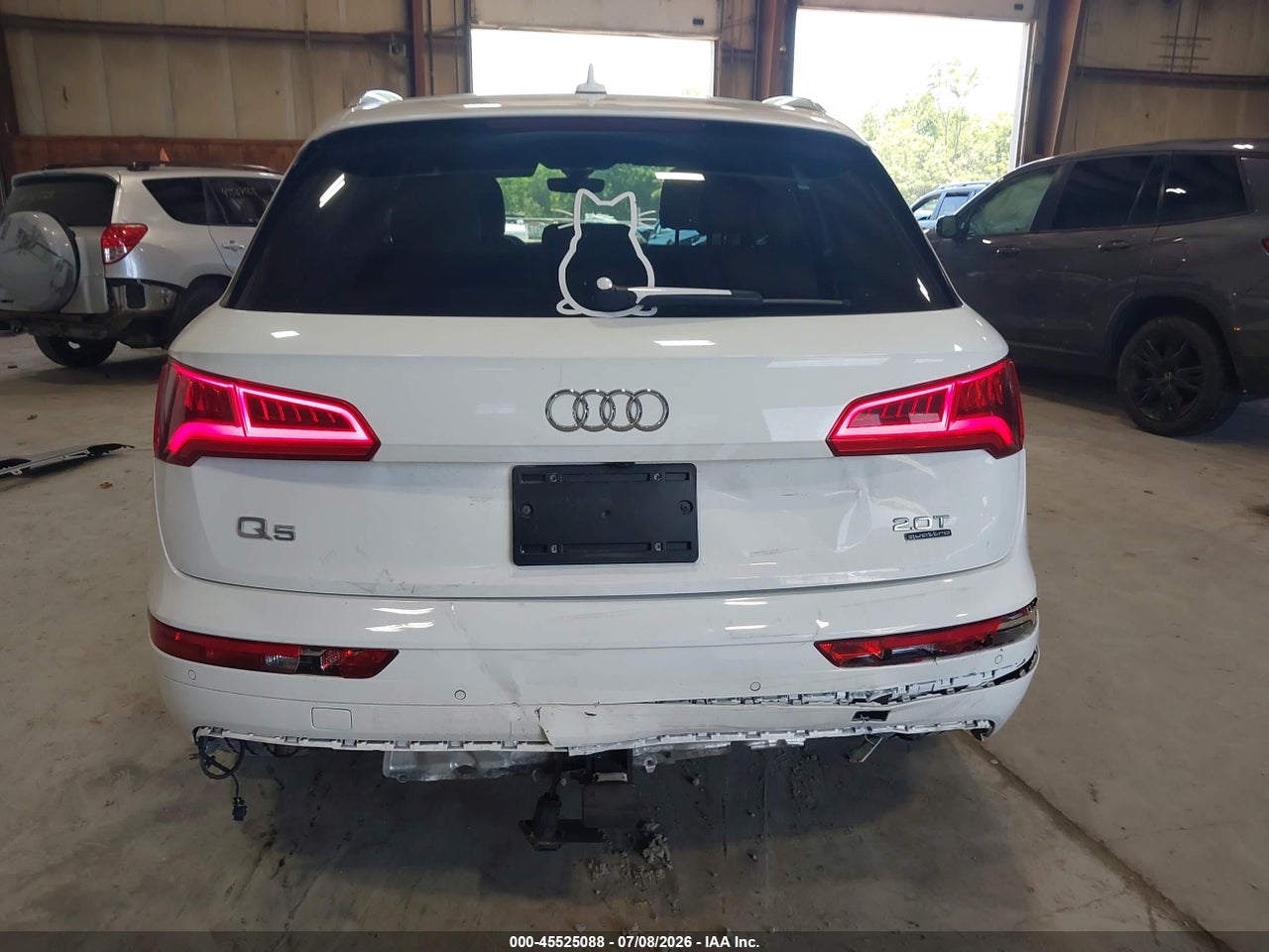 2018 AUDI Q5 2.0T PREMIUM/2.0T TECH PREMIUM · 6/11