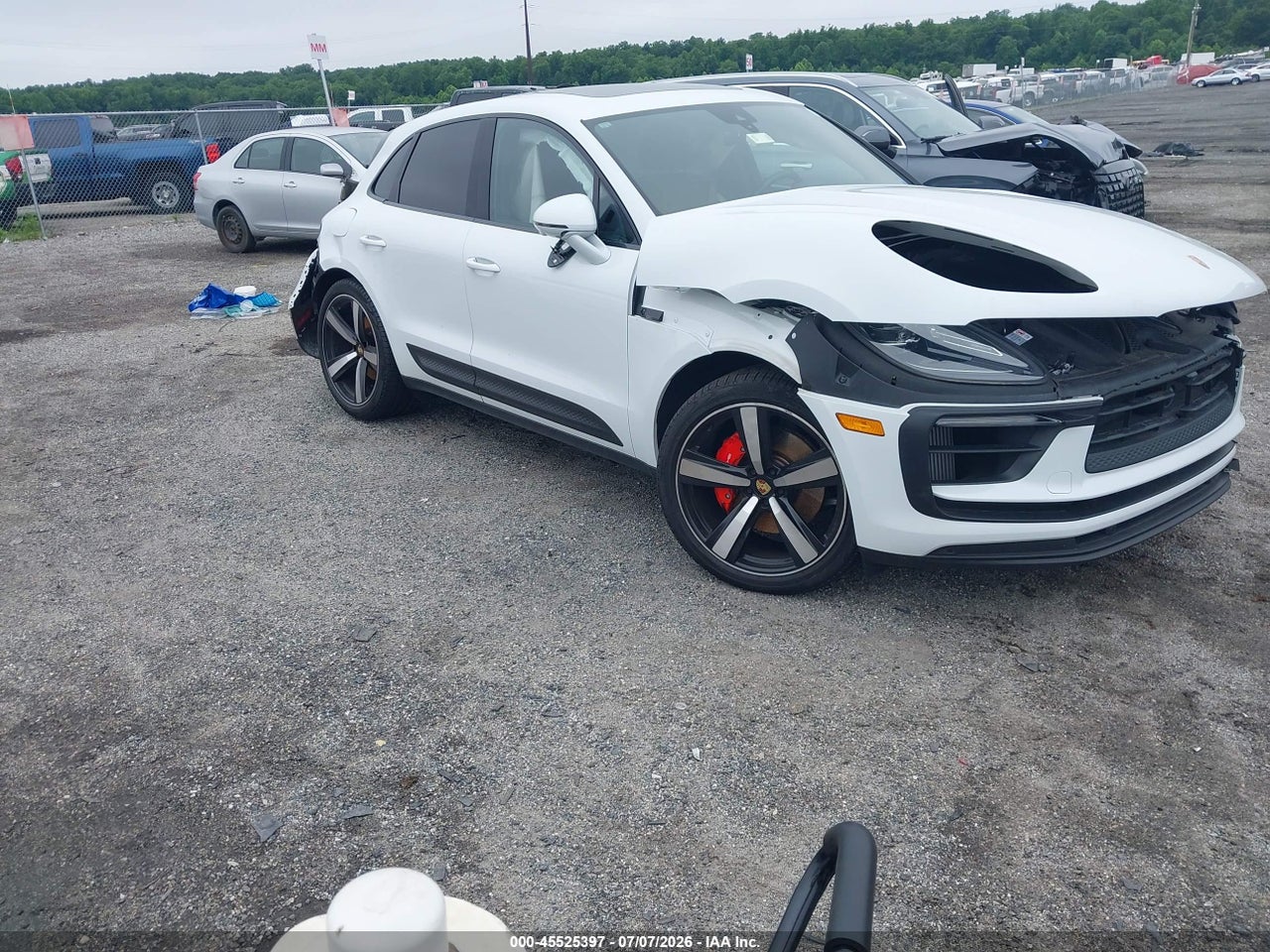 2024 PORSCHE MACAN S