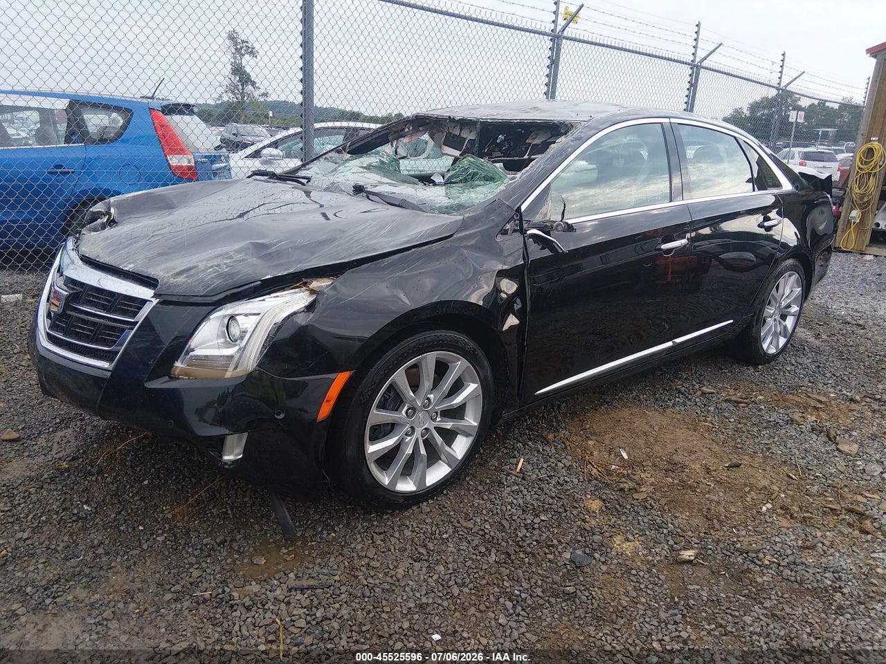 2017 CADILLAC XTS LUXURY · 2/10