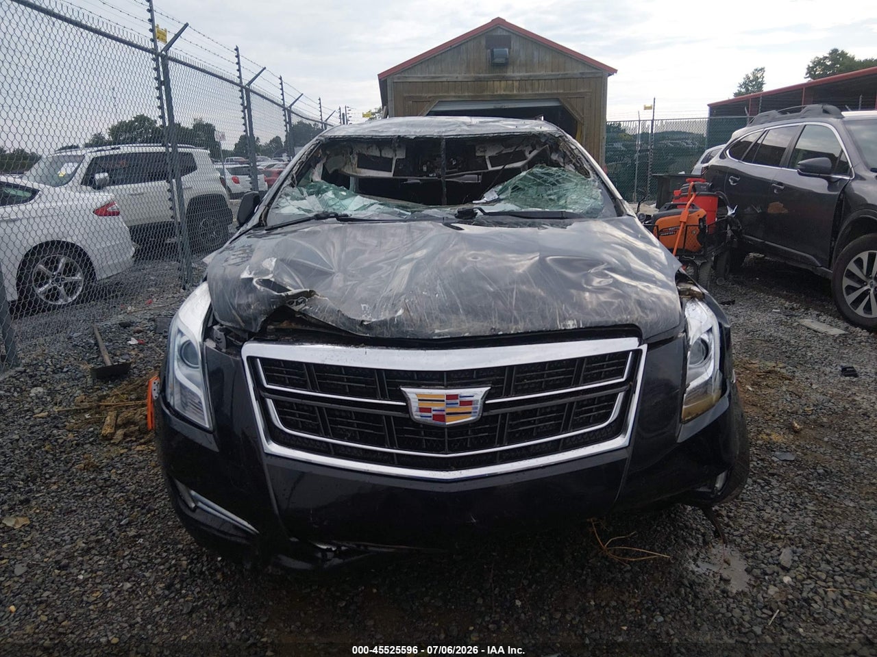 2017 CADILLAC XTS LUXURY · 6/10