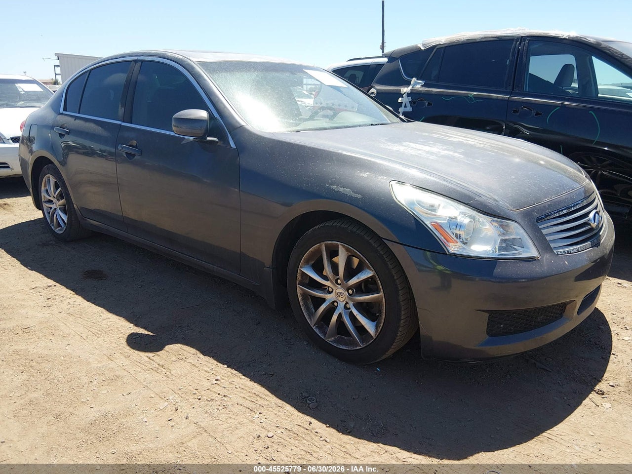 JNKBV61E38M****** · 2008 INFINITI G35 JOURNEY