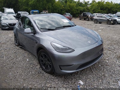 7SAYGDED2SA****** · 2025 TESLA MODEL Y LONG RANGE DUAL MOTOR REAR-WHEEL DRIVE