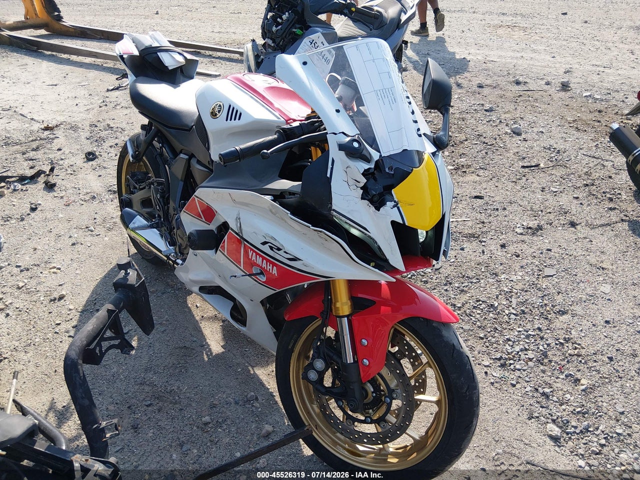 JYARM38E5NA****** · 2022 YAMAHA YZFR7