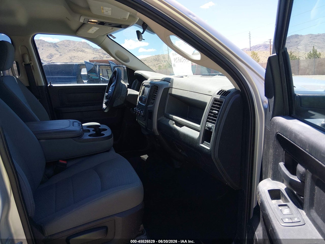 2017 RAM 1500 TRADESMAN  4X4 6'4 BOX · 5/11