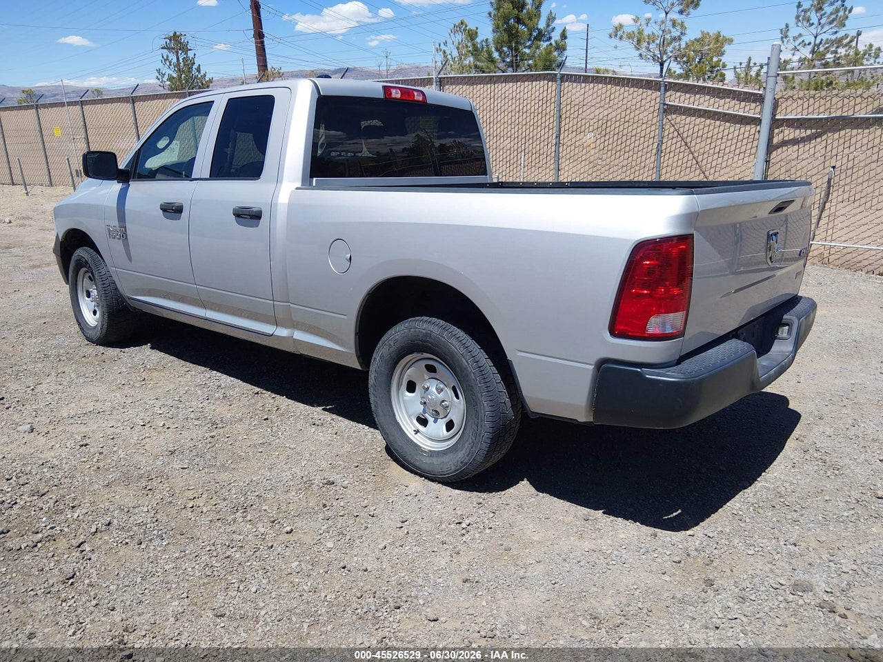 2017 RAM 1500 TRADESMAN  4X4 6'4 BOX · 3/11