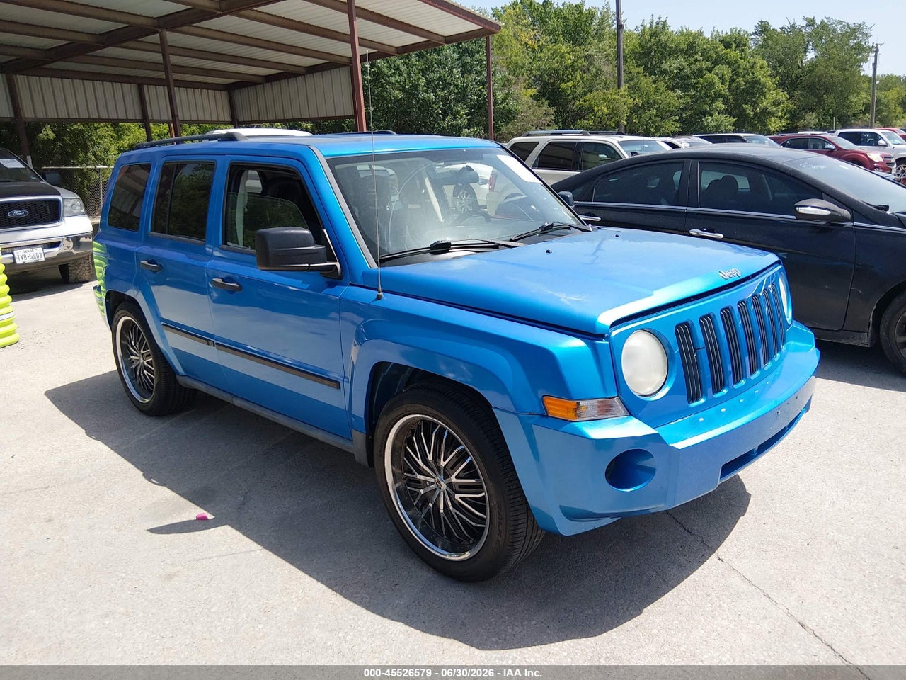 1J8FF28W98D****** · 2008 JEEP PATRIOT SPORT