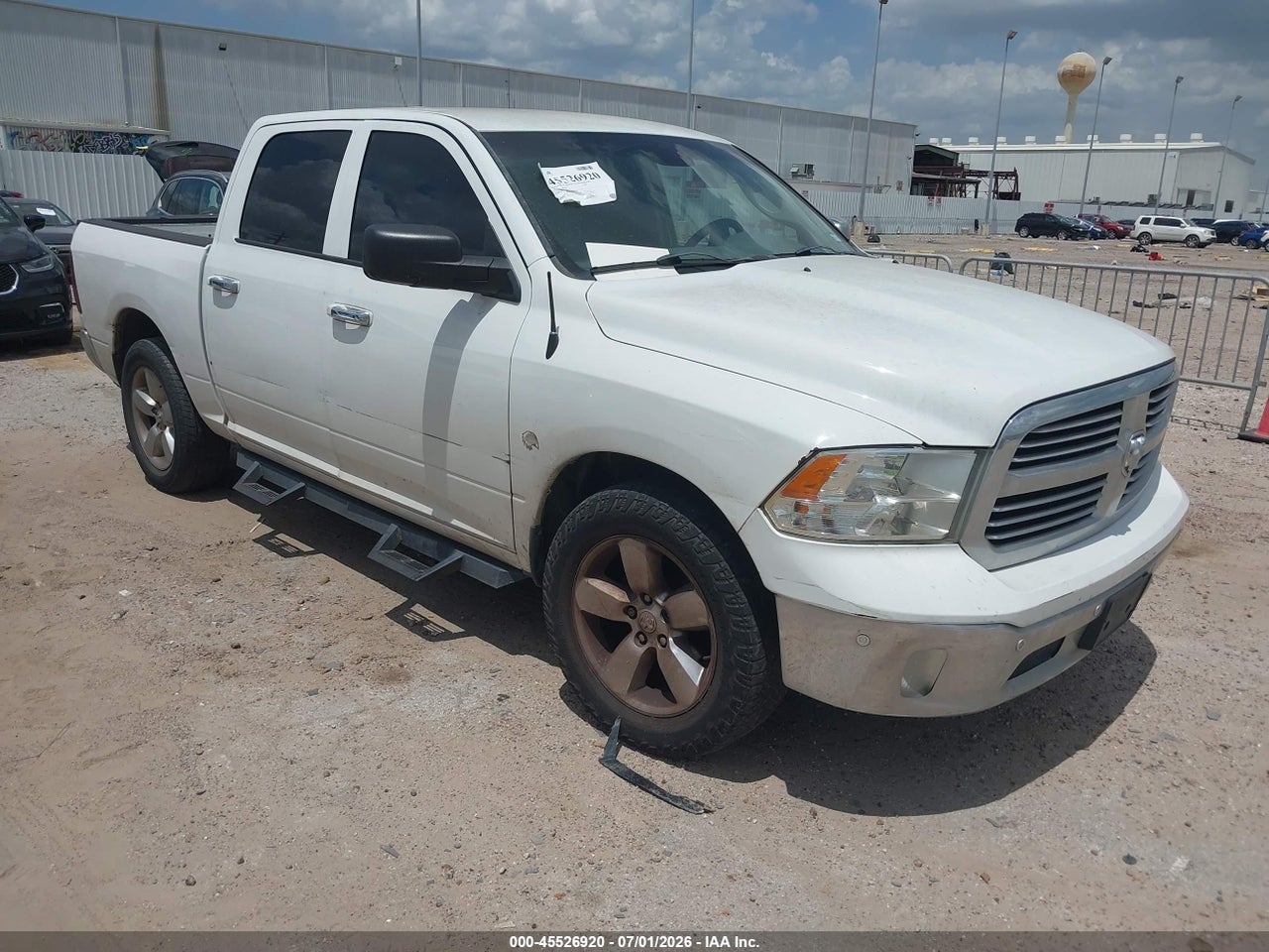 1C6RR6LT1GS****** · 2016 RAM 1500 SLT