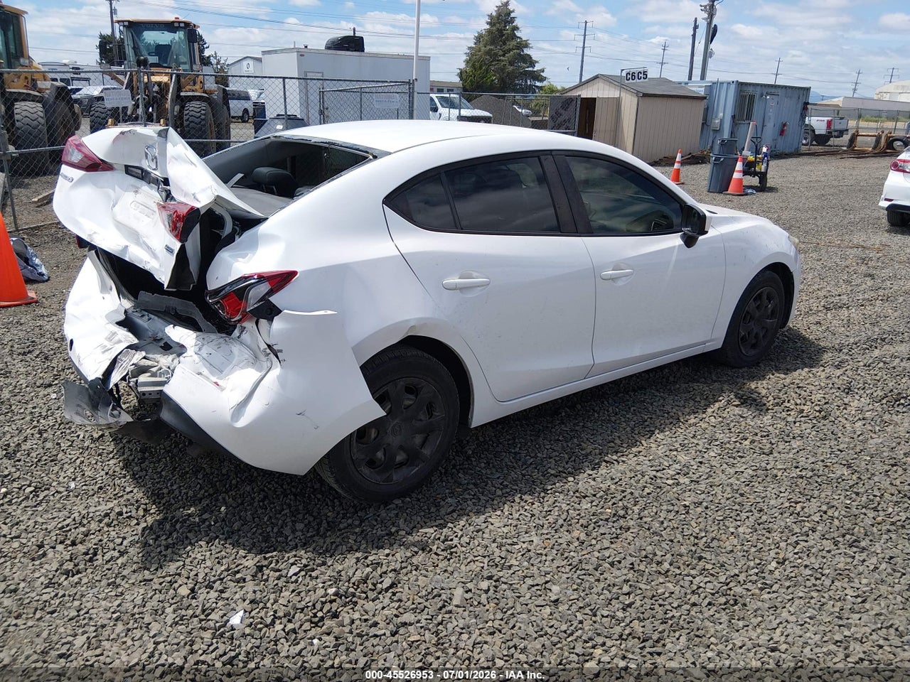 2014 MAZDA MAZDA3 I SPORT · 4/11