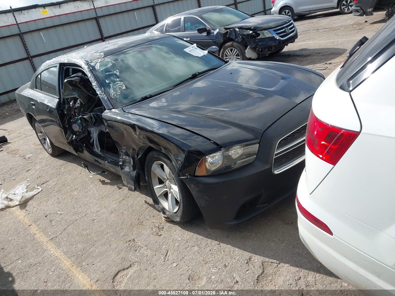 2C3CDXHG2EH****** · 2014 DODGE CHARGER SXT
