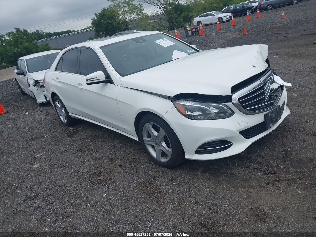 WDDHF8JB1EA****** · 2014 MERCEDES-BENZ E 350 4MATIC