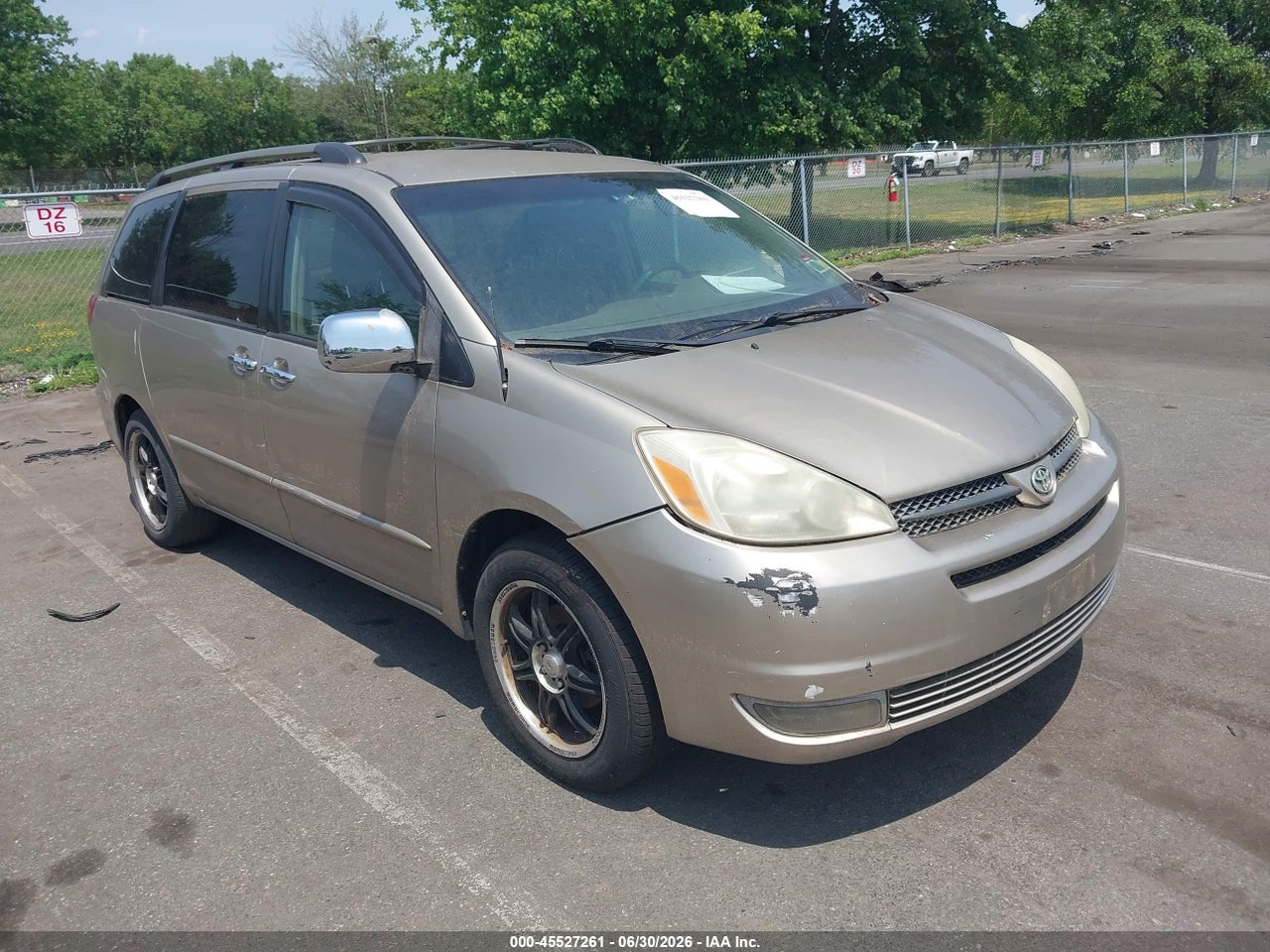 5TDZA23C55S****** · 2005 TOYOTA SIENNA LE