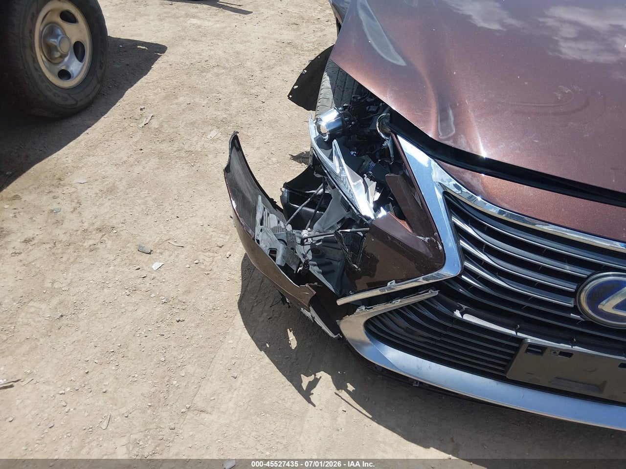 JTHBW1GG2G2****** · 2016 LEXUS ES 300H   · 6/11