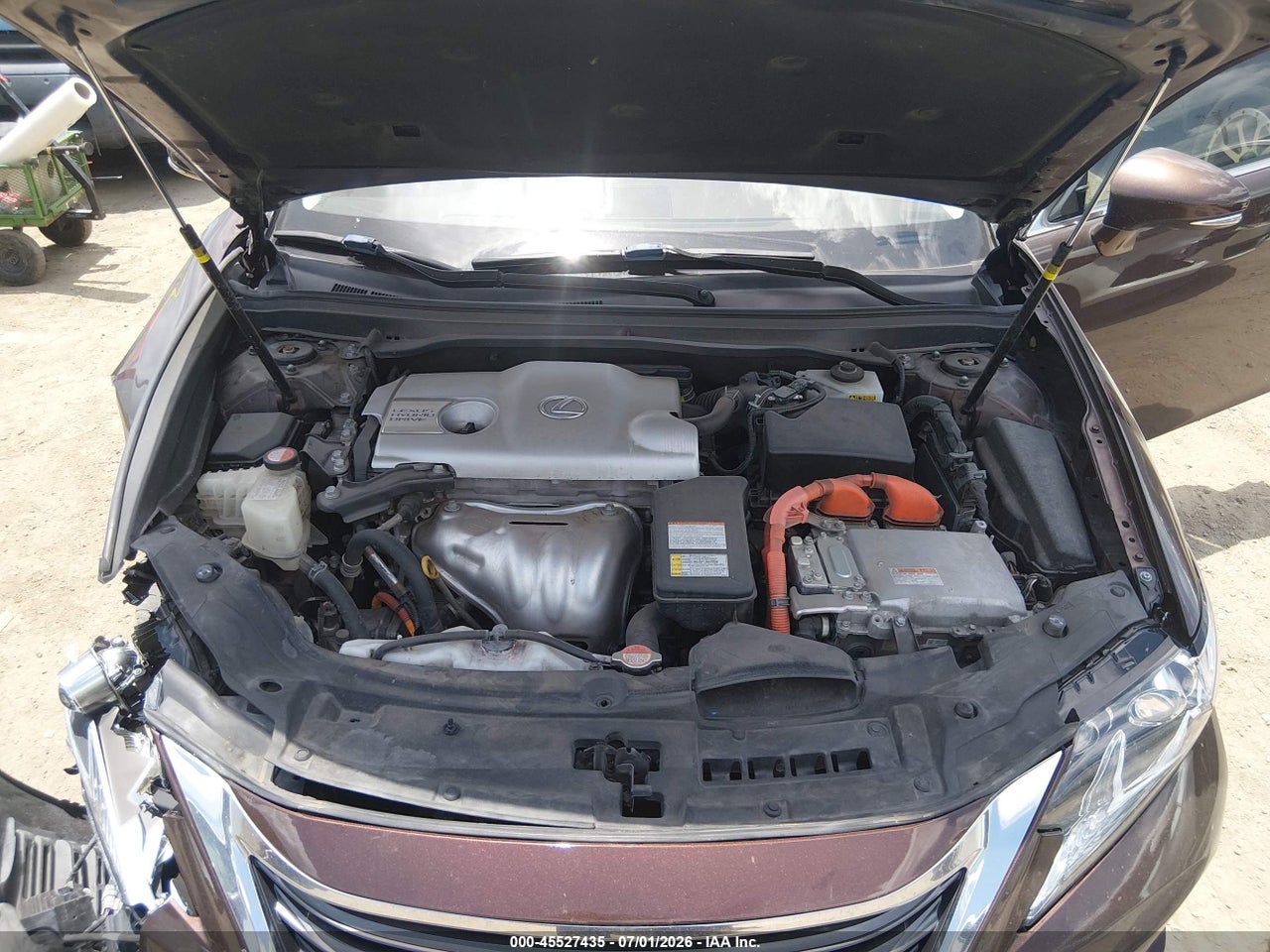 JTHBW1GG2G2****** · 2016 LEXUS ES 300H   · 10/11