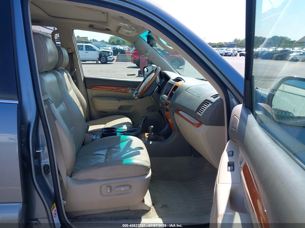 2004 LEXUS GX 470 · 5/11