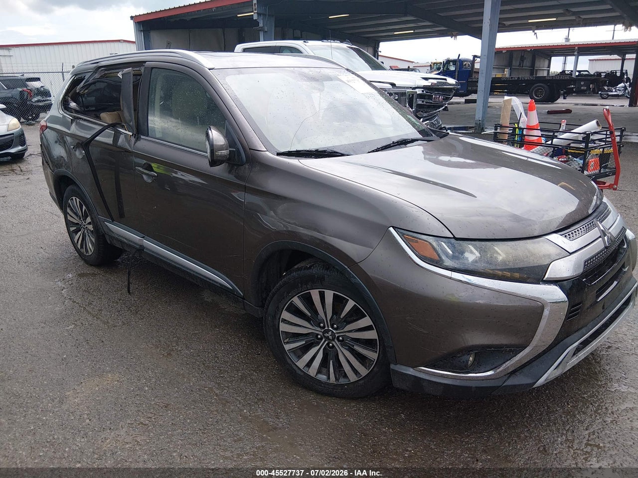 JA4AD3A30KZ****** · 2019 MITSUBISHI OUTLANDER SEL