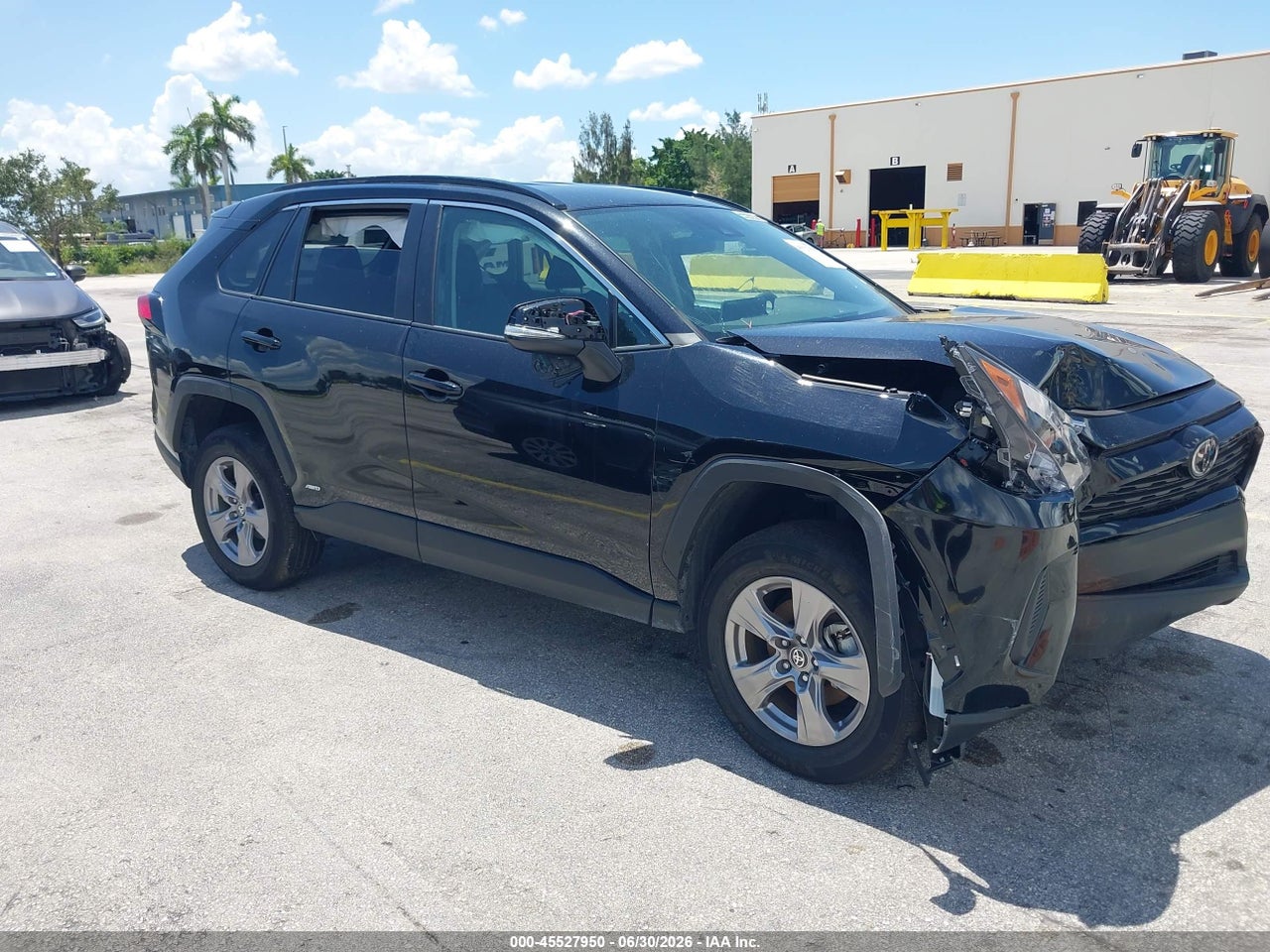 4T3RWRFV5SU****** · 2025 TOYOTA RAV4 HYBRID XLE