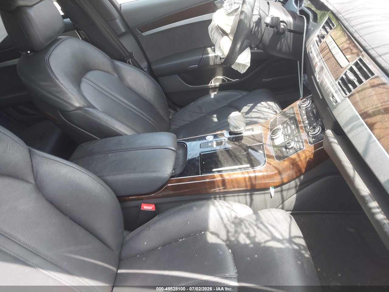 2015 AUDI A8 3.0T · 5/11