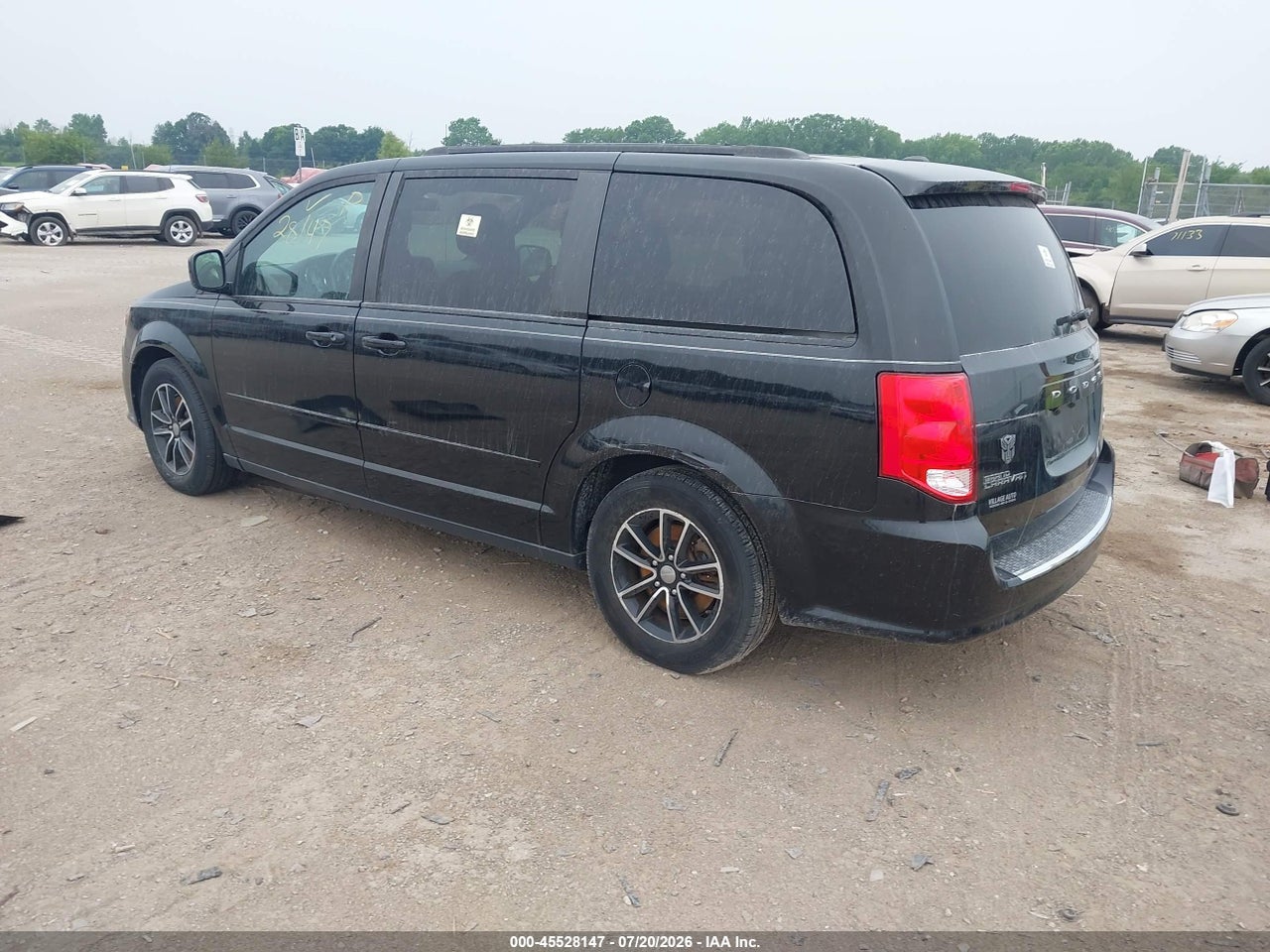 2016 DODGE GRAND CARAVAN R/T · 3/11