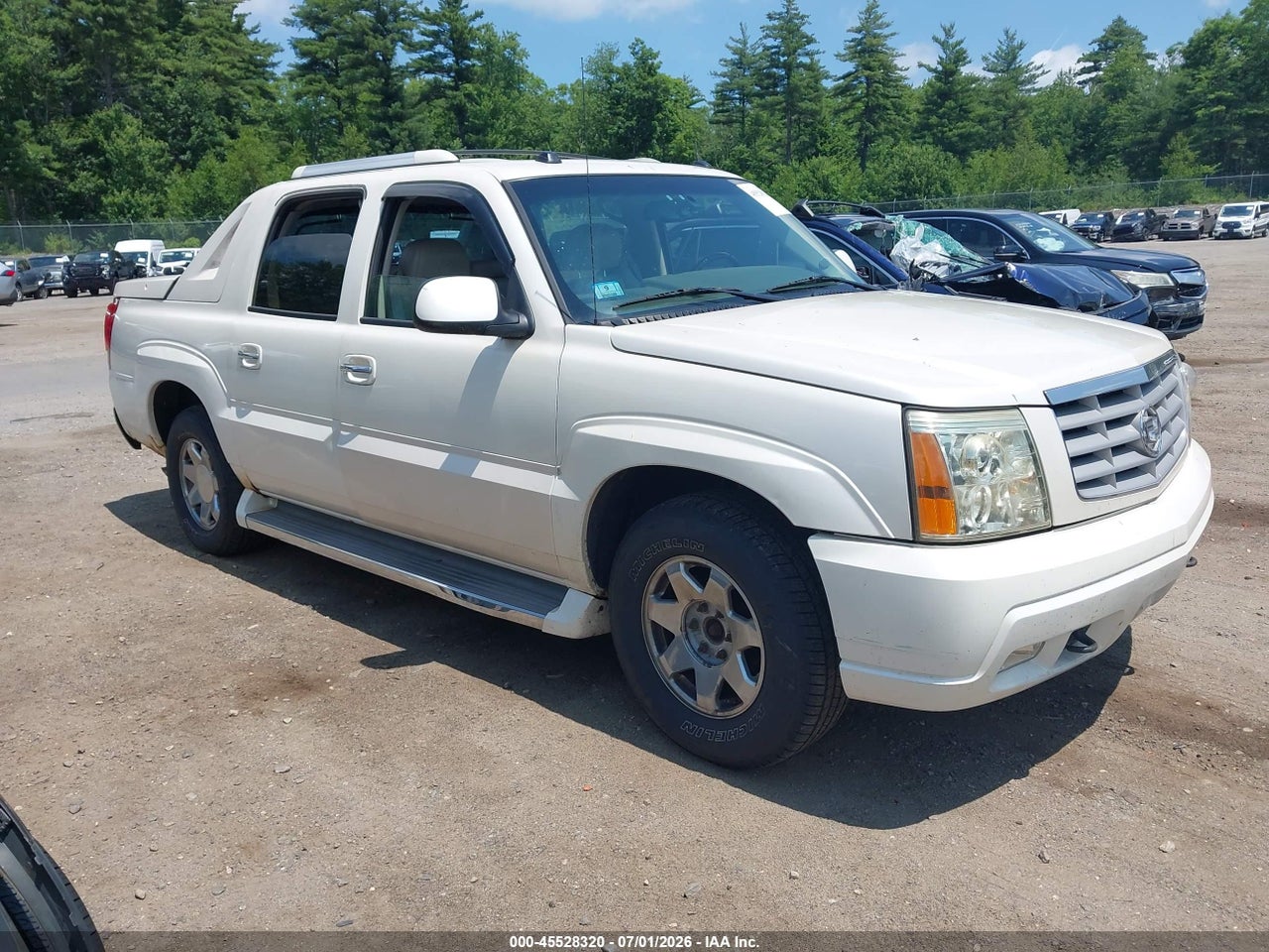3GYEK62NX5G****** · 2005 CADILLAC ESCALADE EXT STANDARD