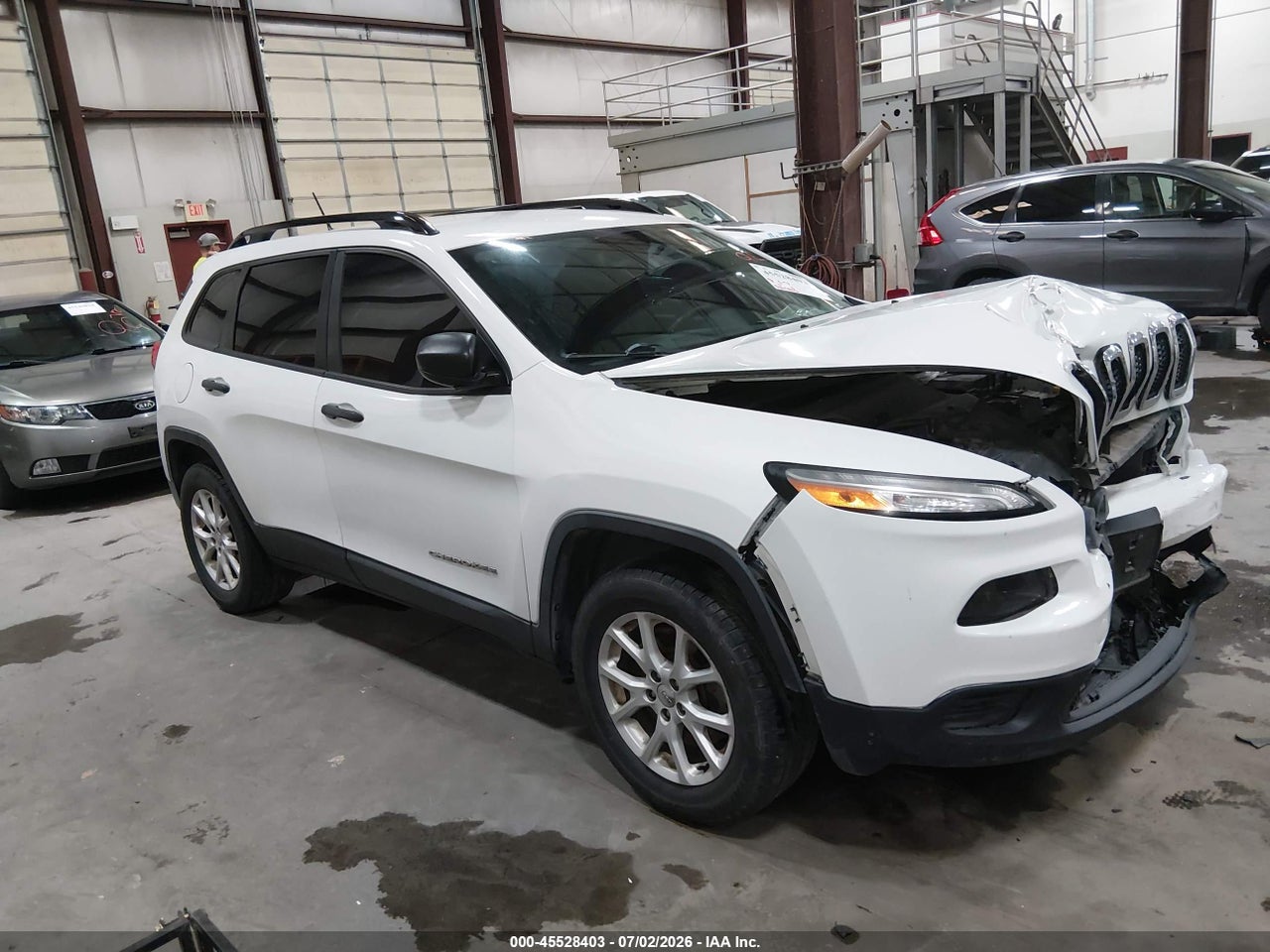 1C4PJLABXGW****** · 2016 JEEP CHEROKEE SPORT