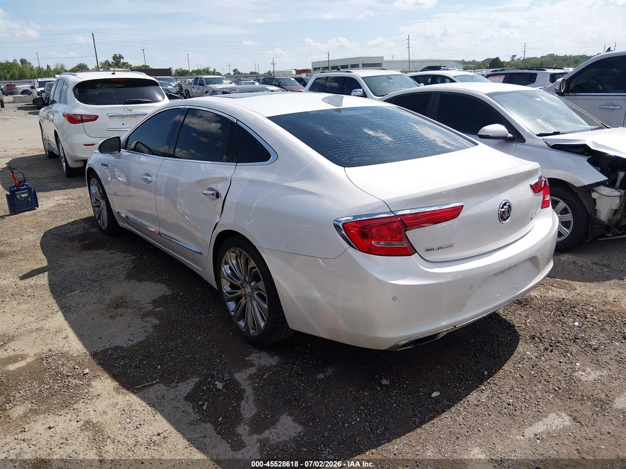2017 BUICK LACROSSE PREMIUM · 3/11