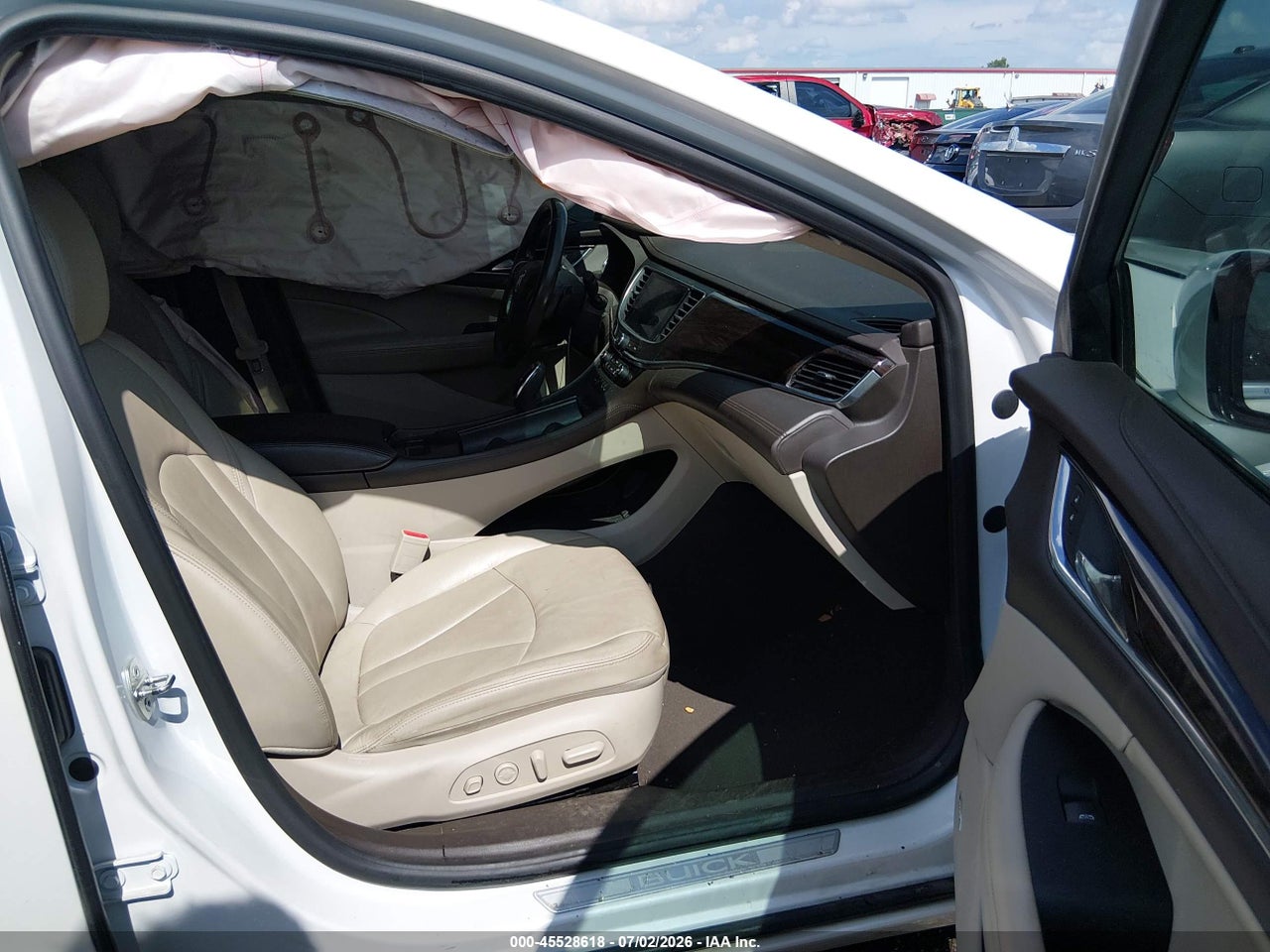2017 BUICK LACROSSE PREMIUM · 5/11