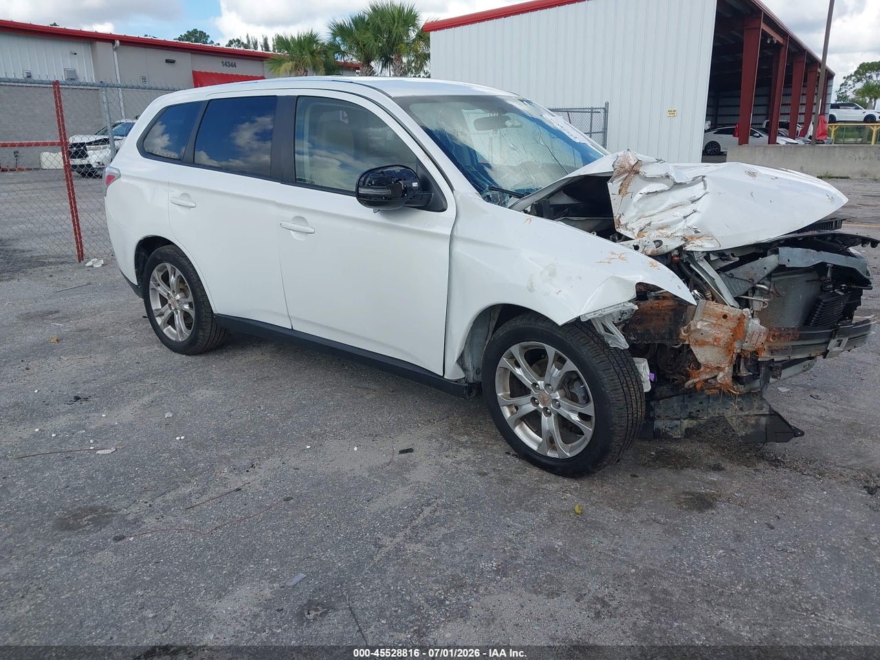 JA4AD3A33EZ****** · 2014 MITSUBISHI OUTLANDER SE
