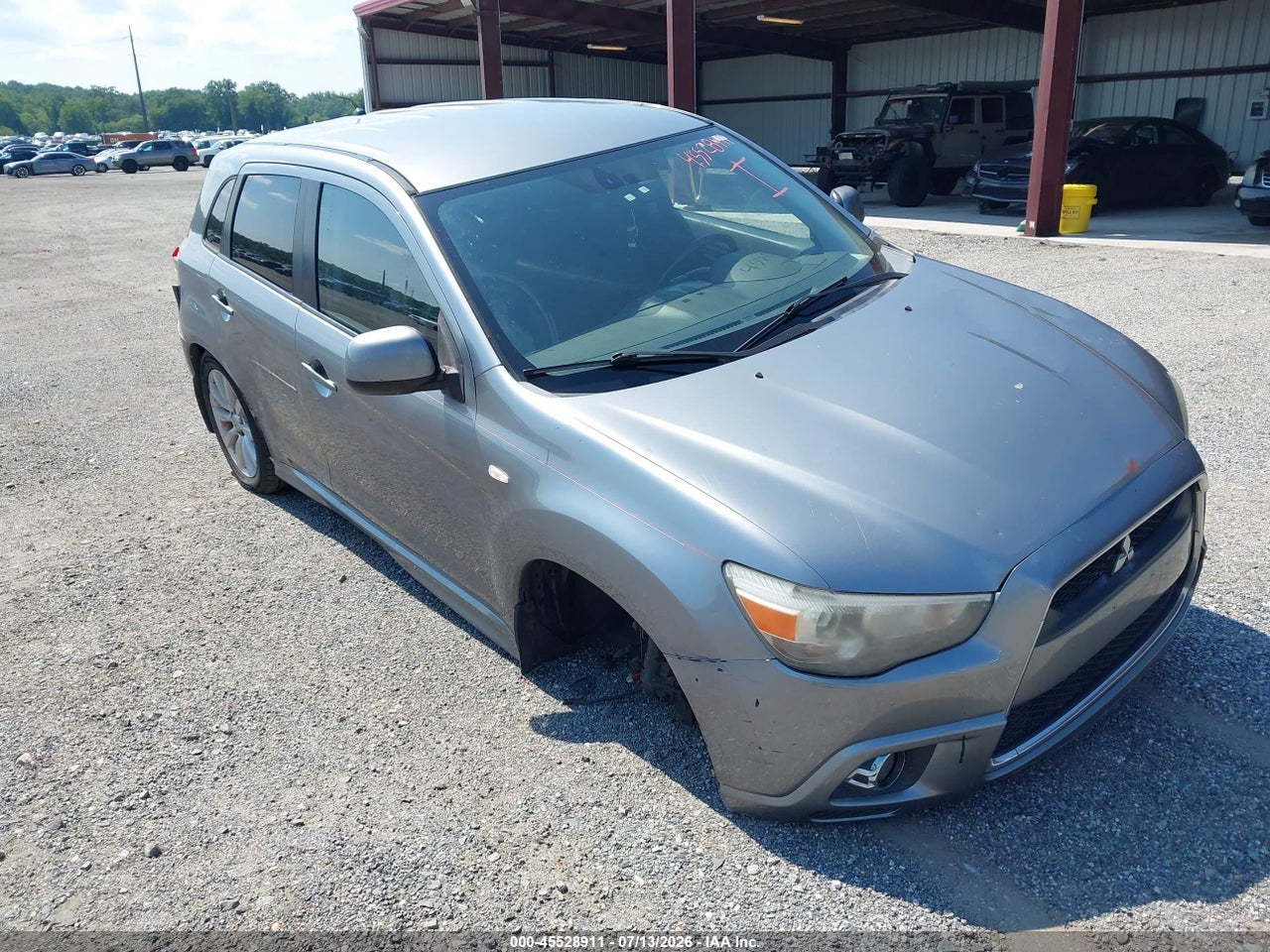 JA4AR4AU5BZ****** · 2011 MITSUBISHI OUTLANDER SPORT SE