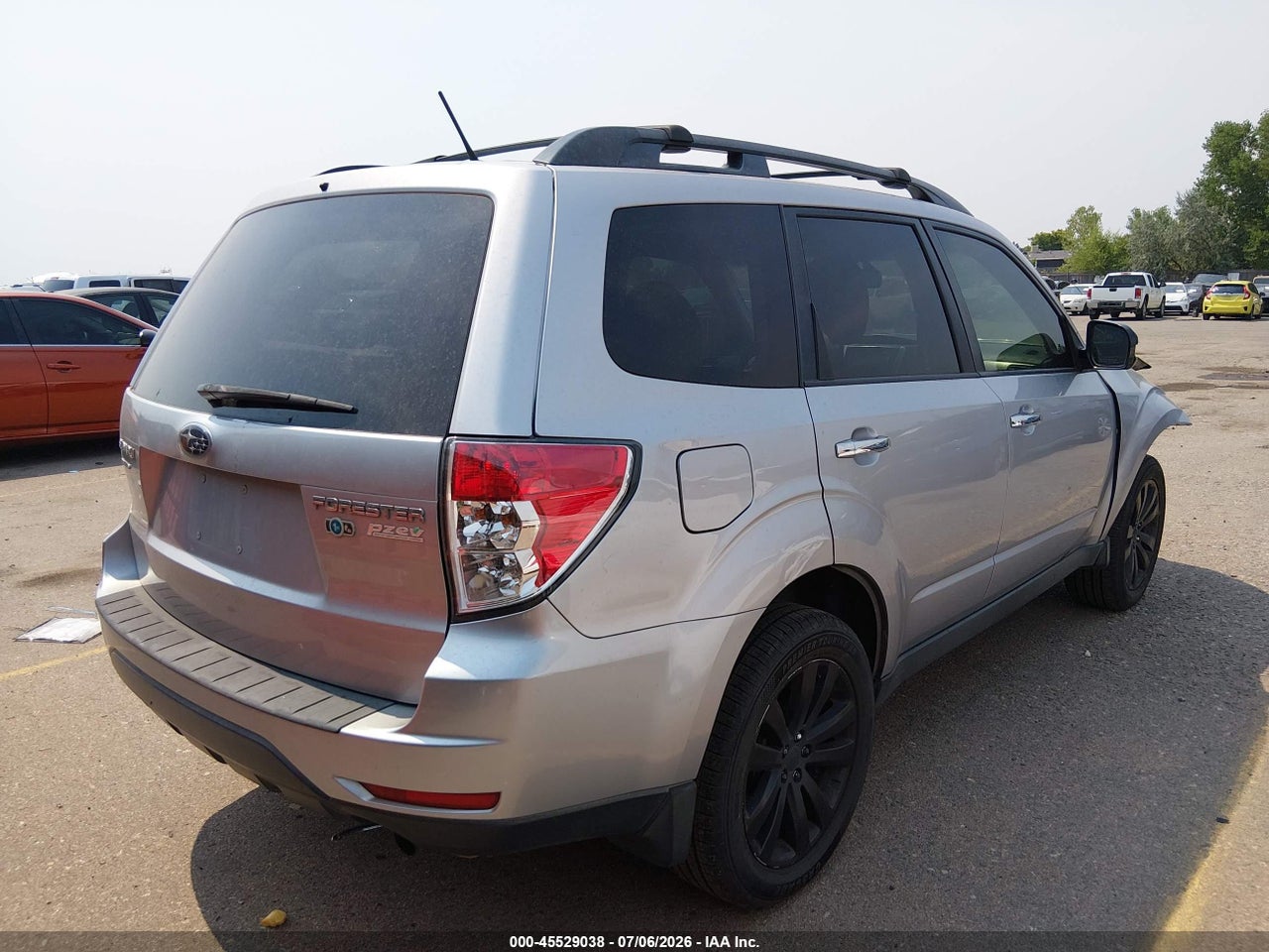 2013 SUBARU FORESTER 2.5X PREMIUM · 4/11