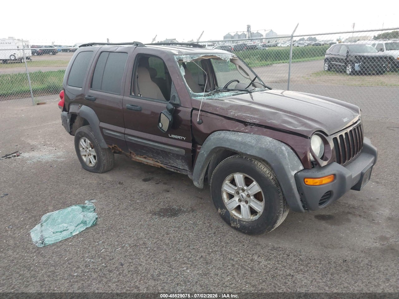 1J4GL48K64W****** · 2004 JEEP LIBERTY SPORT