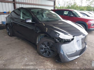 7SAYGDEDXSA****** · 2025 TESLA MODEL Y LONG RANGE DUAL MOTOR REAR-WHEEL DRIVE