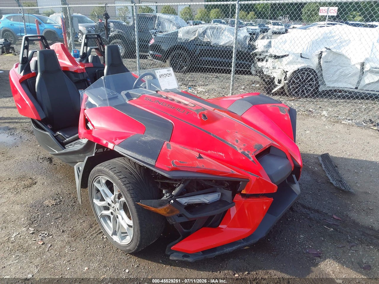 57XAAPHD5M8****** · 2021 POLARIS SLINGSHOT SL