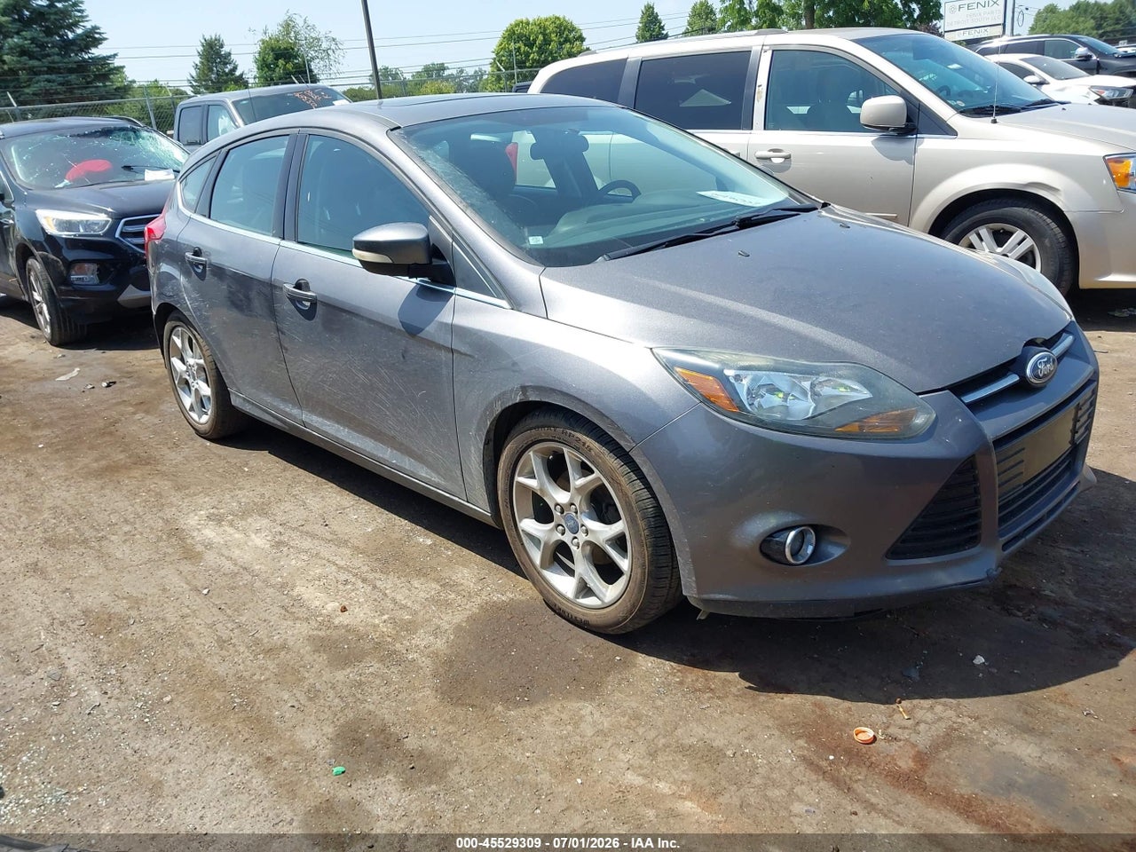 1FADP3N2XDL****** · 2013 FORD FOCUS TITANIUM