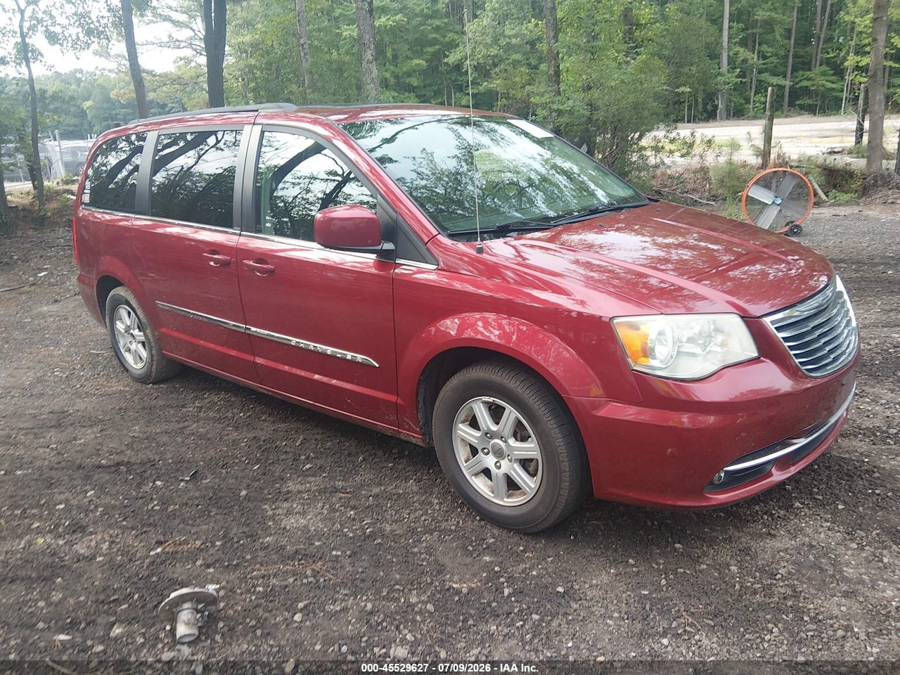 2A4RR5DG1BR****** · 2011 CHRYSLER TOWN &amp; COUNTRY TOURING