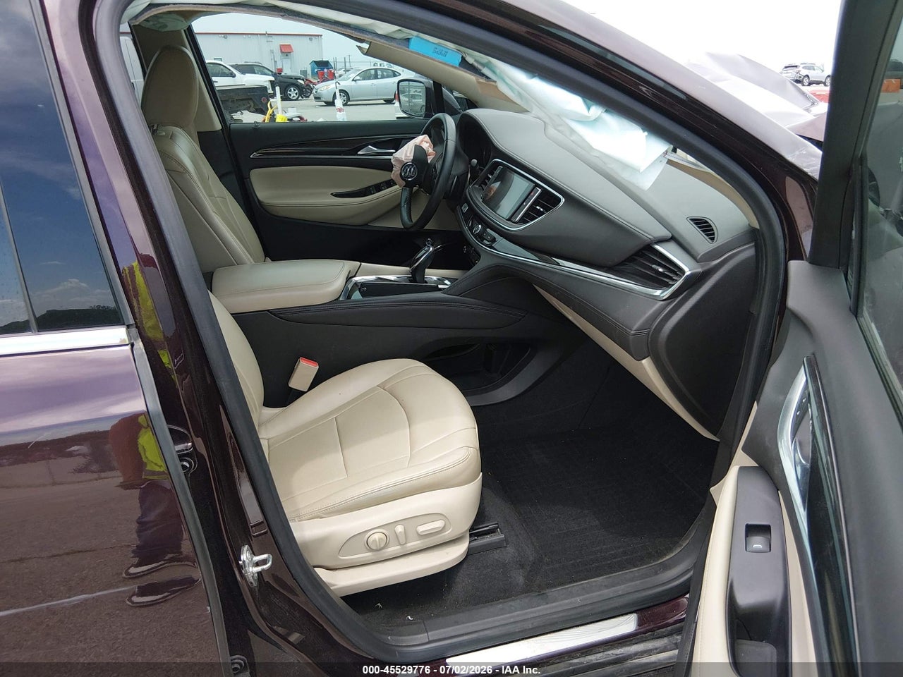 2018 BUICK ENCLAVE ESSENCE · 5/11