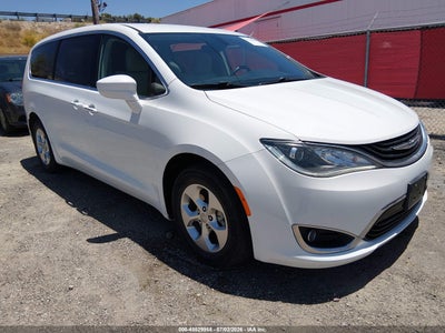 2C4RC1H71HR****** · 2017 CHRYSLER PACIFICA HYBRID TOURING PLUS