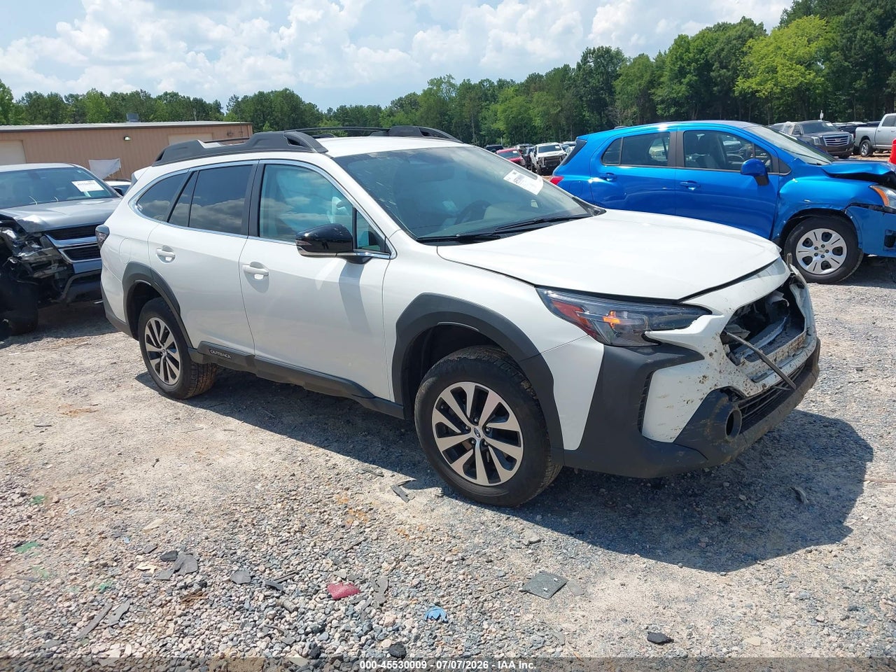 4S4BTACC4S3****** · 2025 SUBARU OUTBACK PREMIUM