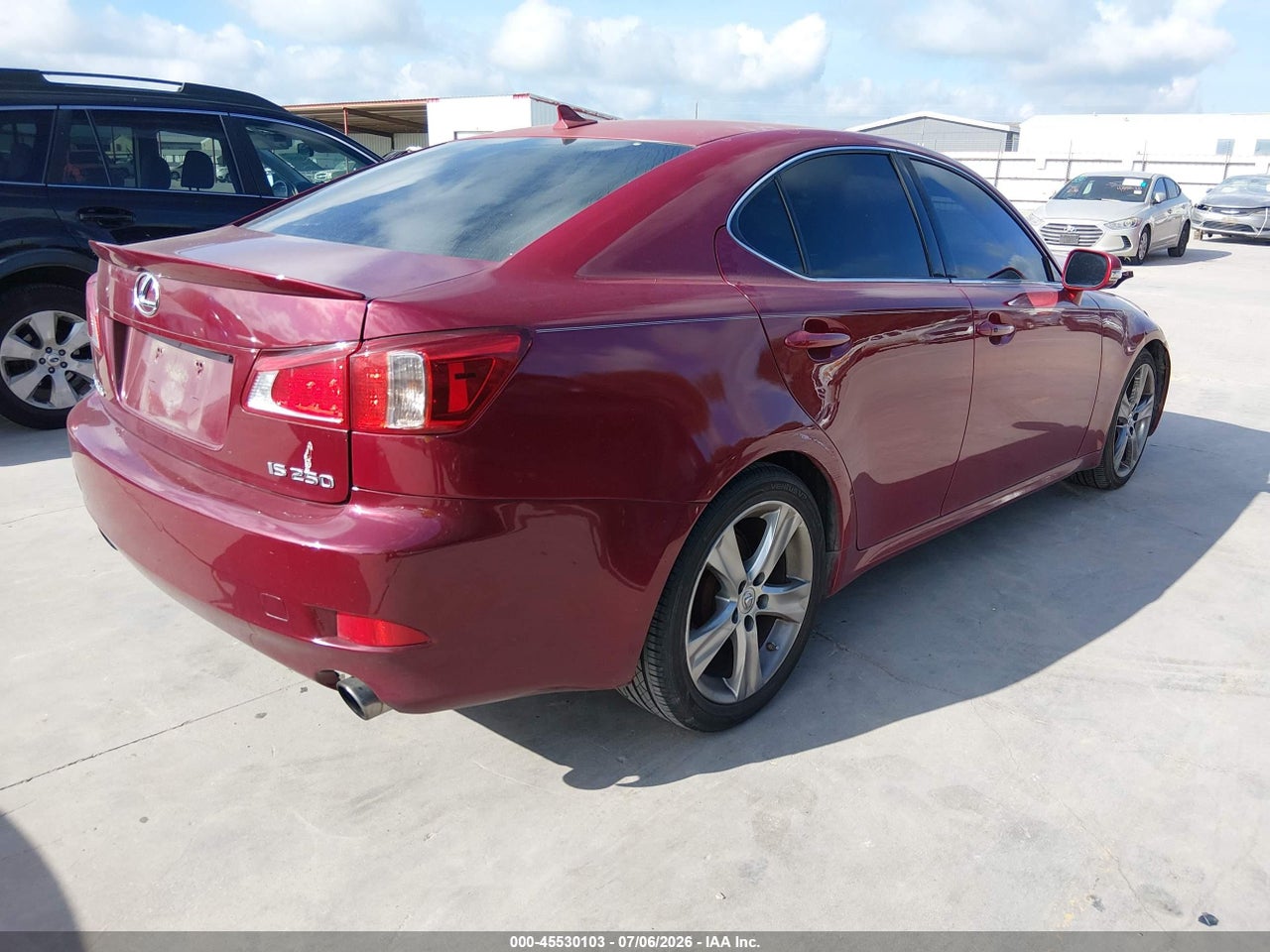 2011 LEXUS IS 250 · 4/11