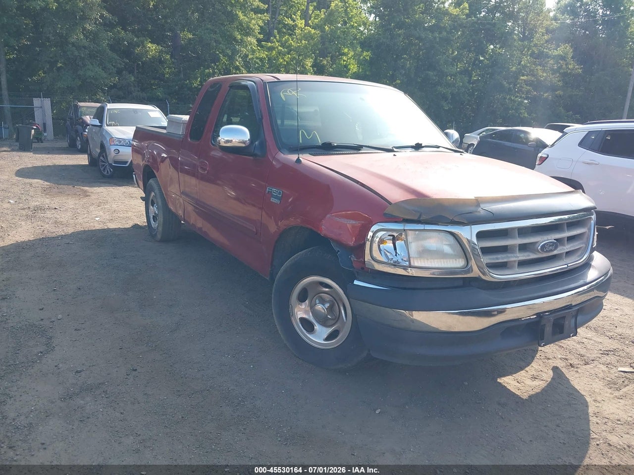 1FTRX17W7YN****** · 2000 FORD F-150 LARIAT/WORK SERIES/XL/XLT