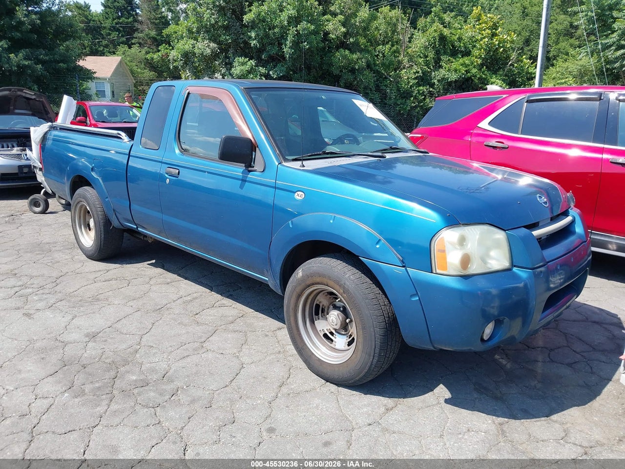 1N6DD26S82C****** · 2002 NISSAN FRONTIER XE