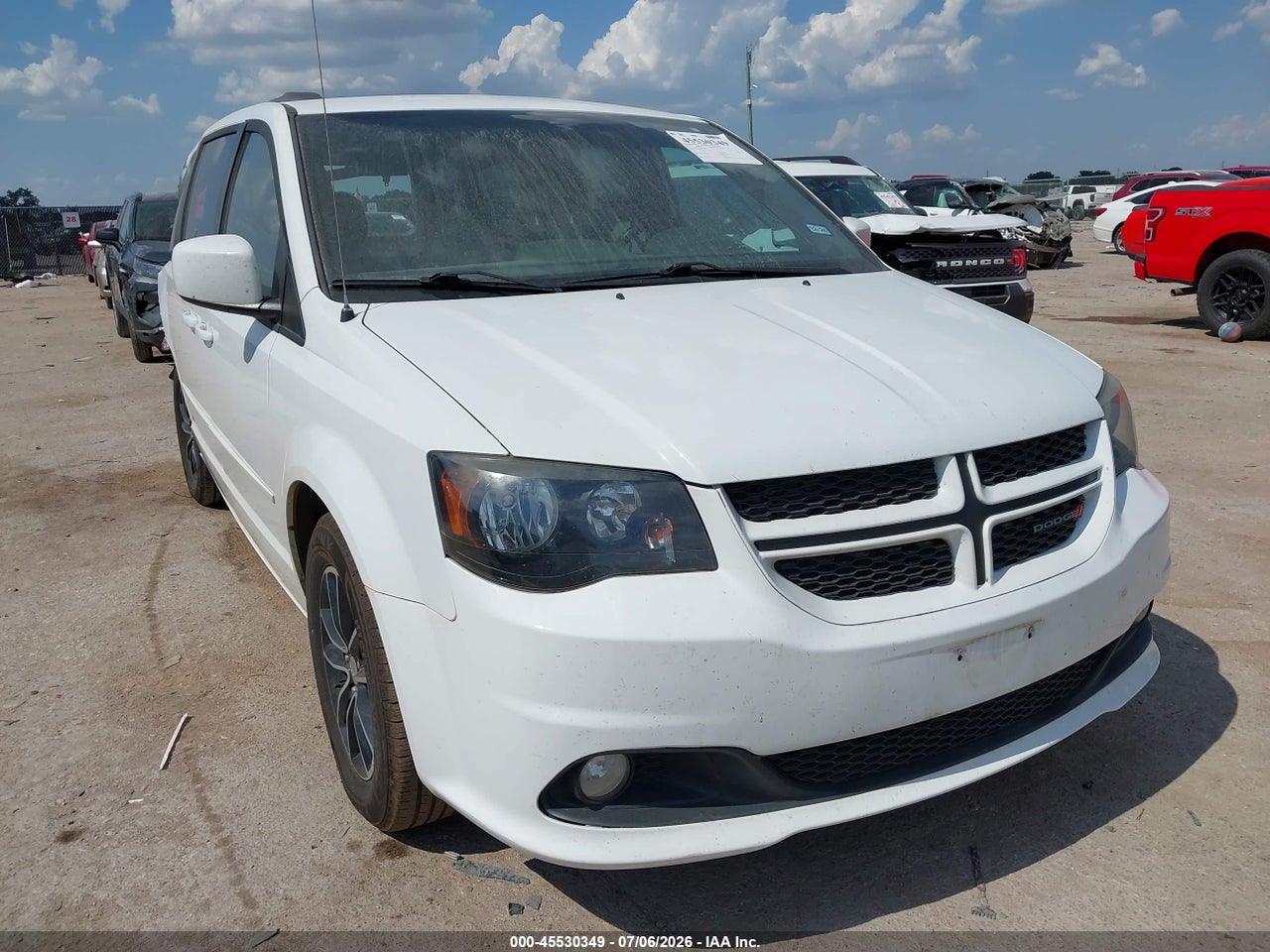2C4RDGEG9GR****** · 2016 DODGE GRAND CARAVAN R/T