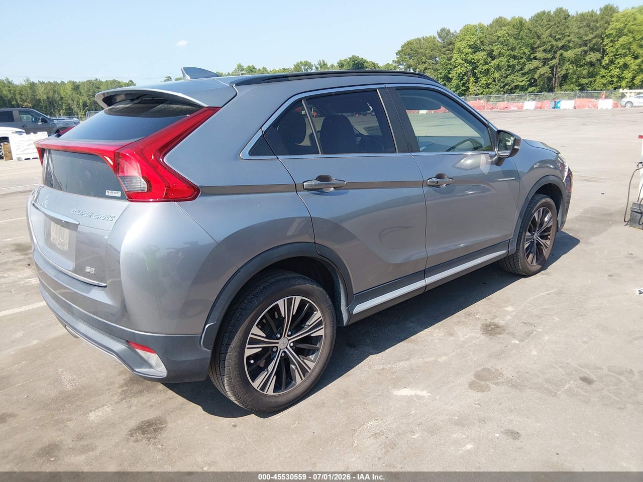 2019 MITSUBISHI ECLIPSE CROSS SE · 4/11
