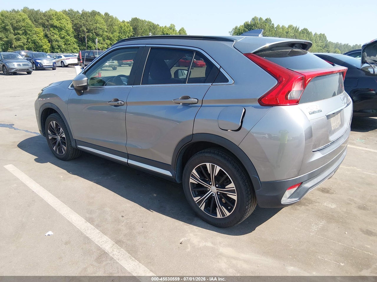 2019 MITSUBISHI ECLIPSE CROSS SE · 3/11