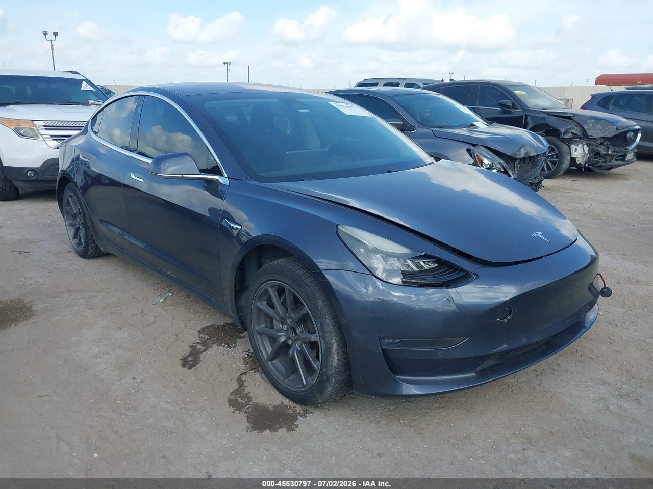 5YJ3E1EA6JF****** · 2018 TESLA MODEL 3 LONG RANGE/MID RANGE