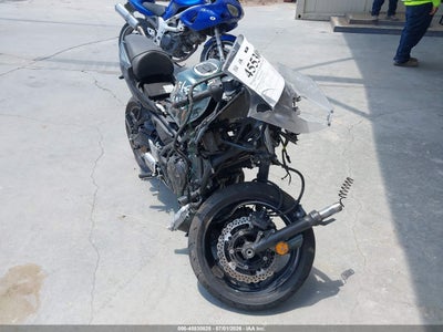 ML5EXEP12SD****** · 2025 KAWASAKI EX650 P